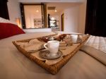 casa-dorada-los-cabos-room_service.jpg