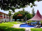 el-tapatio-hotel-and-resort-pool02.jpg