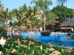 fiesta-americana-puerto-vallarta-poolG.jpg