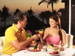 friendly-hola-vallarta-sunsetgrill.jpg