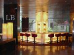 galeria-plaza-mexico-by-brasas-lobby_bar.jpg