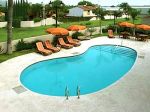 hampton-inn-guadalajara-aeropuerto-Hampton-Inn-Guadalajara-pool.jpg