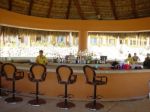 hilton-los-cabos-beach-_-golf-resort-pool_bar.jpg