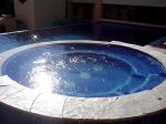 los-patios-hotel-jacuzzi.jpg