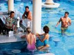 riu-vallarta-pool_bar.jpg